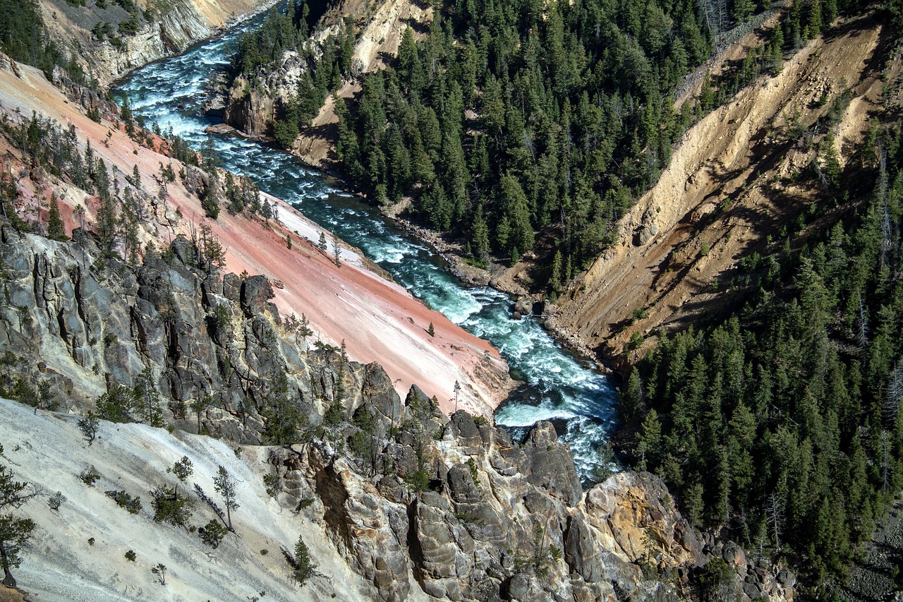 王梦湖山水画价格，艺术价值的深度解读与探索
