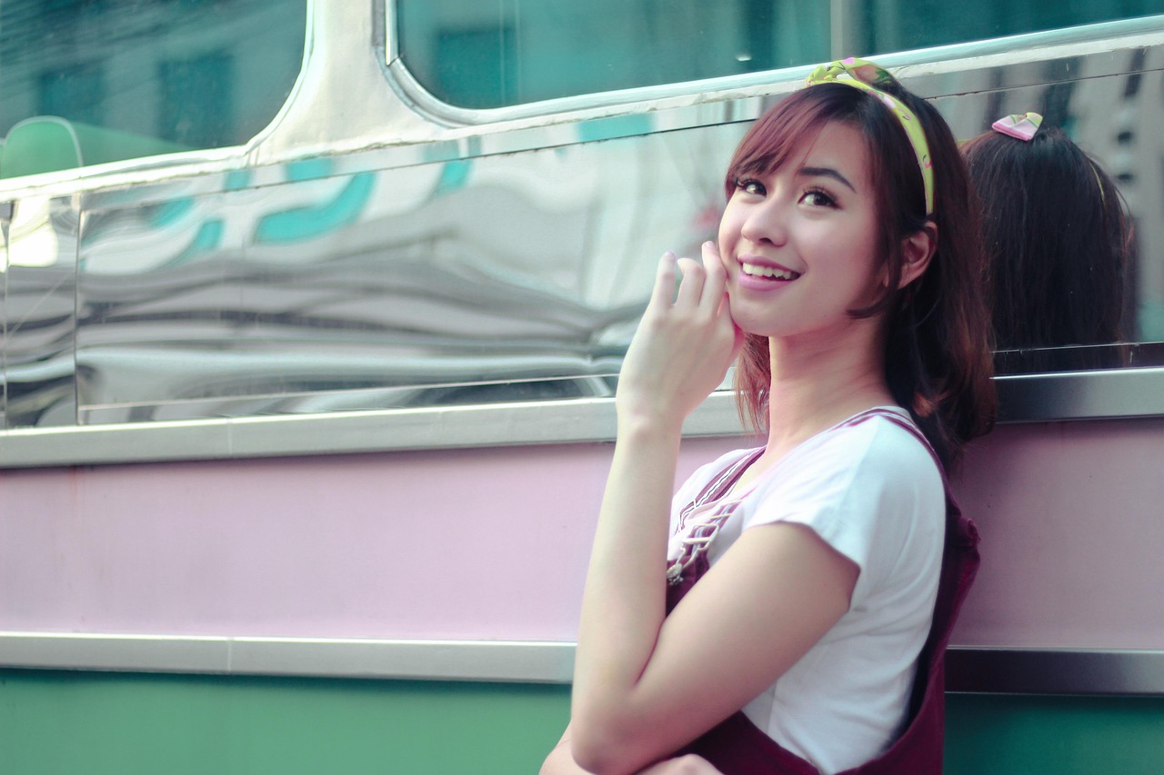 佩佩，香港女演员的璀璨之星